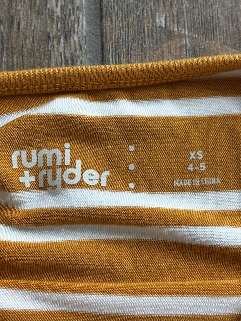 Rumi+Ryder Girls' Mustard Striped Short Sleeve Tee with Sleeve Ties Sz XS (4/5) - Picture 4 of 6
